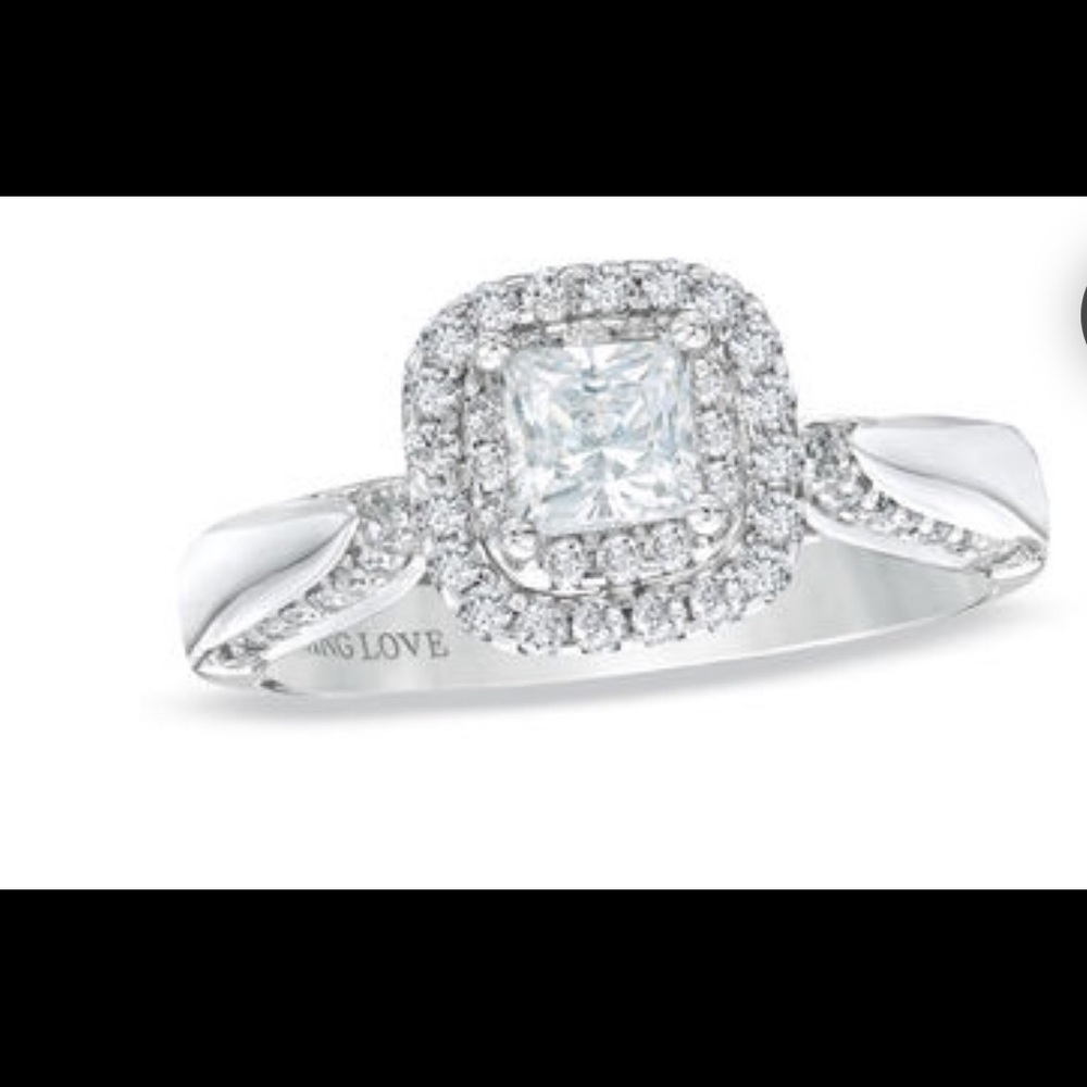 Vera Wang Love Collection 7/8 CT. T.W.